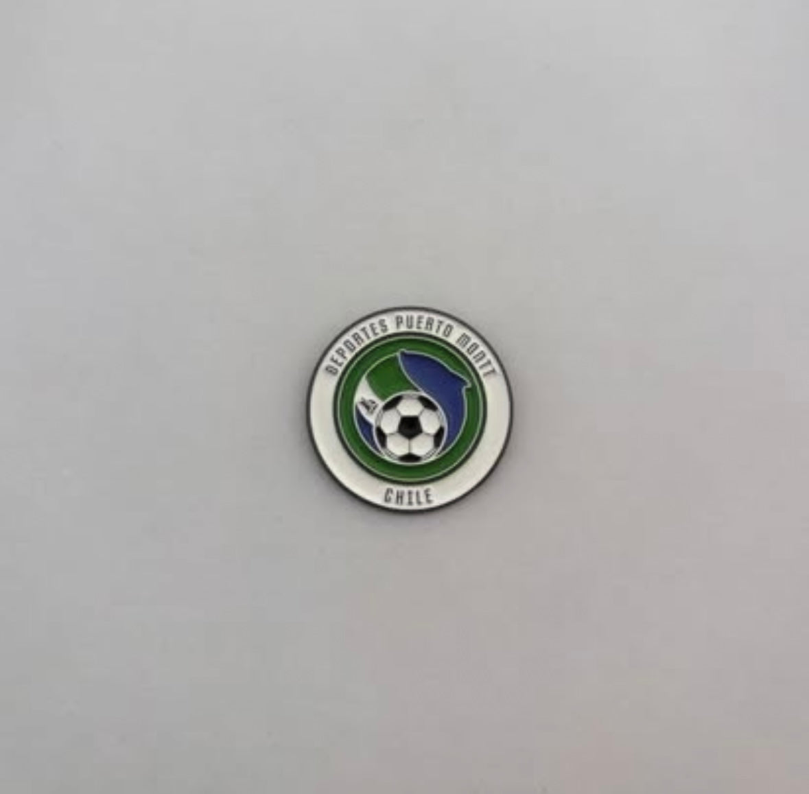Pin Deportes Puerto Montt escudo