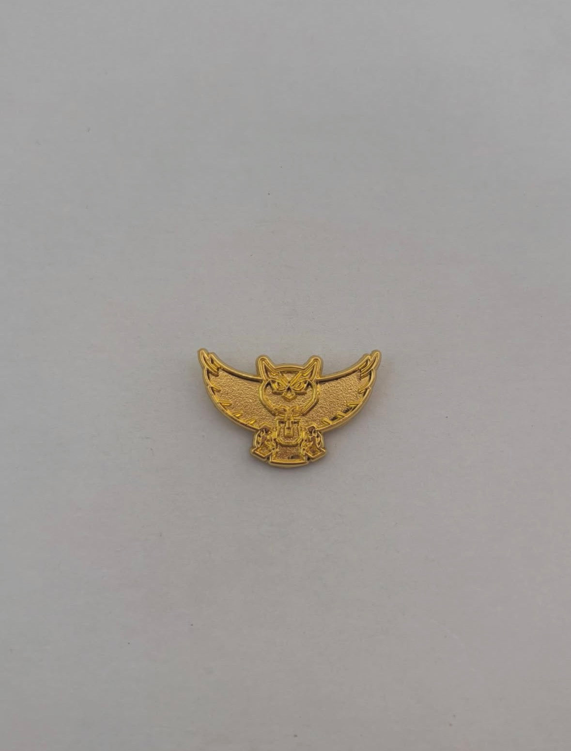 Pin Universidad de Chile Buho de Los de Abajo dorado
