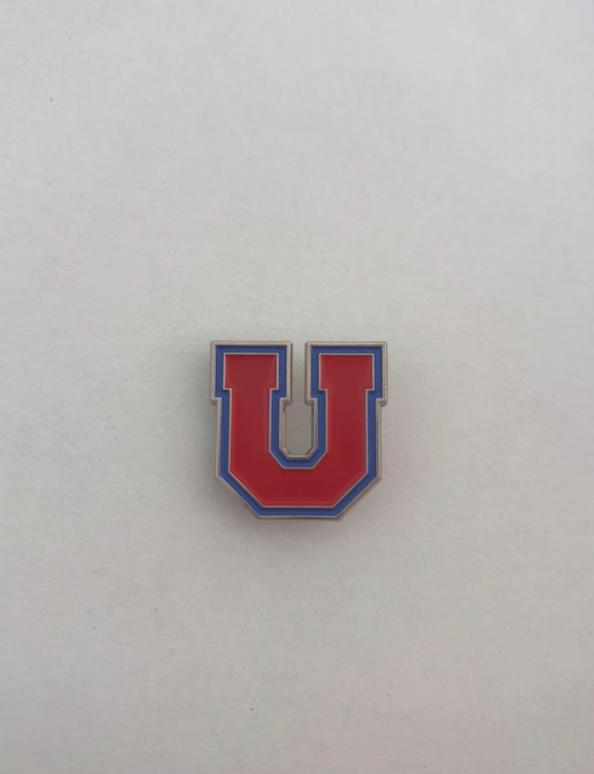 Pin Universidad de chile (LOGO U bordes azules)