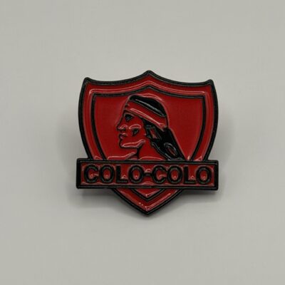 Pin Colo-Colo escudo rojo